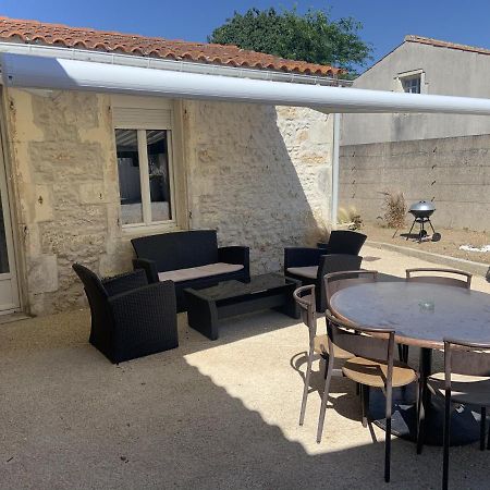 Villa Maison Charentaise Pleine De Charme Saint-Nazaire-sur-Charente Exterior foto