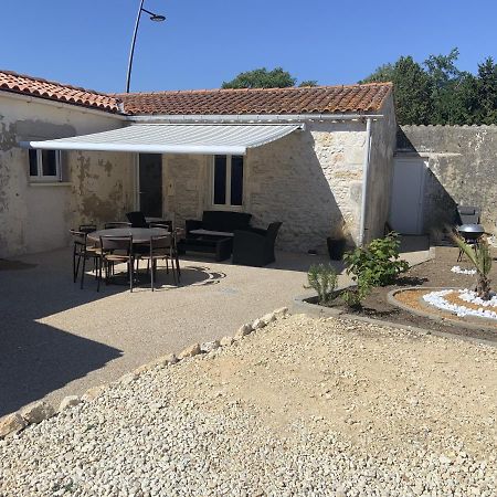 Villa Maison Charentaise Pleine De Charme Saint-Nazaire-sur-Charente Exterior foto